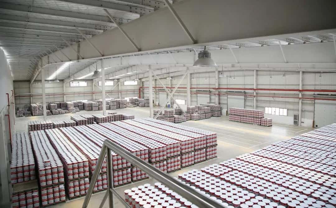 立邦涂料工业滑升门.jpg 立邦涂料工业滑升门.jpg